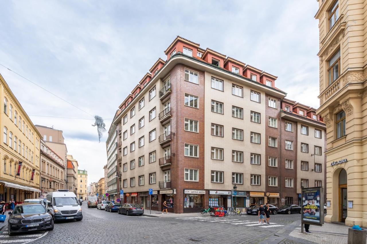 Loong Refresh Old Town Apartment Prague Exterior photo