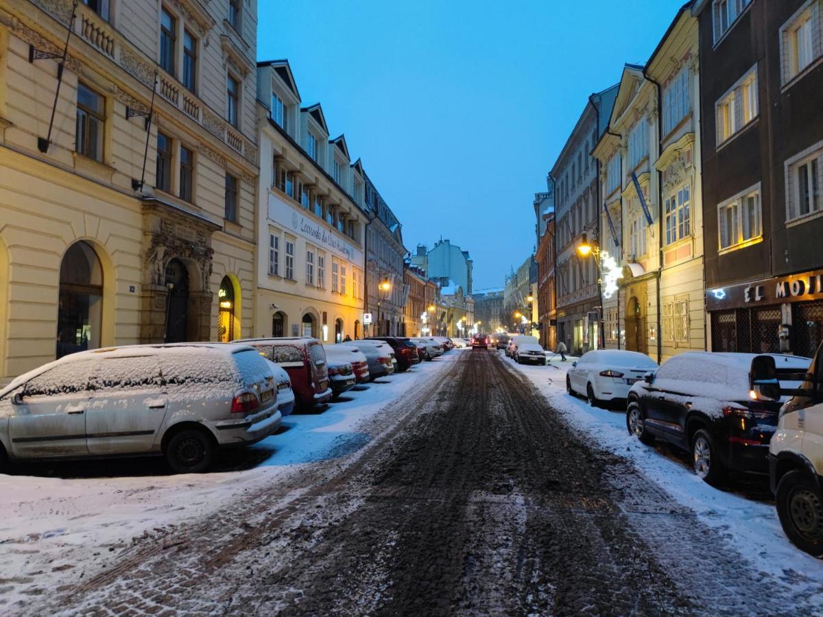 Loong Refresh Old Town Apartment Prague Exterior photo
